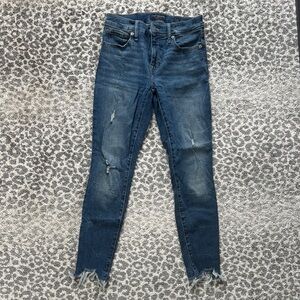 Lucky Brand Classic Blue Distressed Women's Jeans